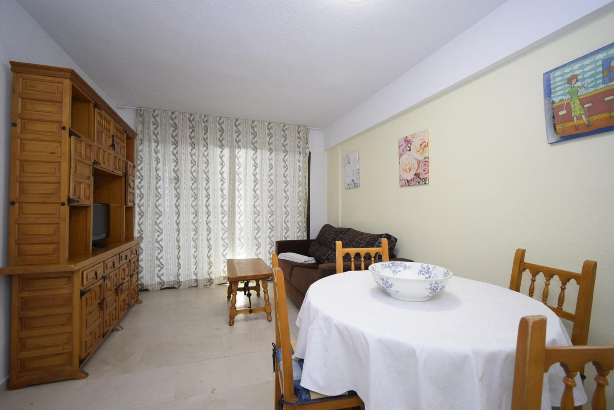 Apartment Gemelos 15e - Arena *